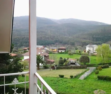 Rural Casa Roja 3*