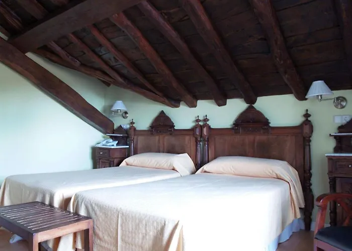 Rural Casa Roja Hotel 3*