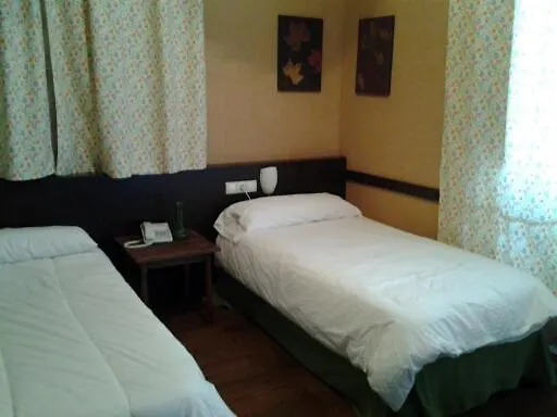 Rural Casa Roja Hotel Cadavedo